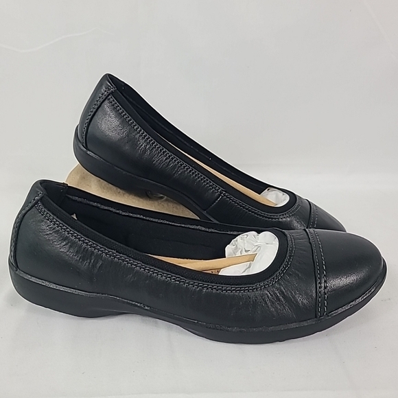 NEW Clarks Women's Meadow Opal Black Leather Pumps Size 8.5 NIB - Picture 1 of 8